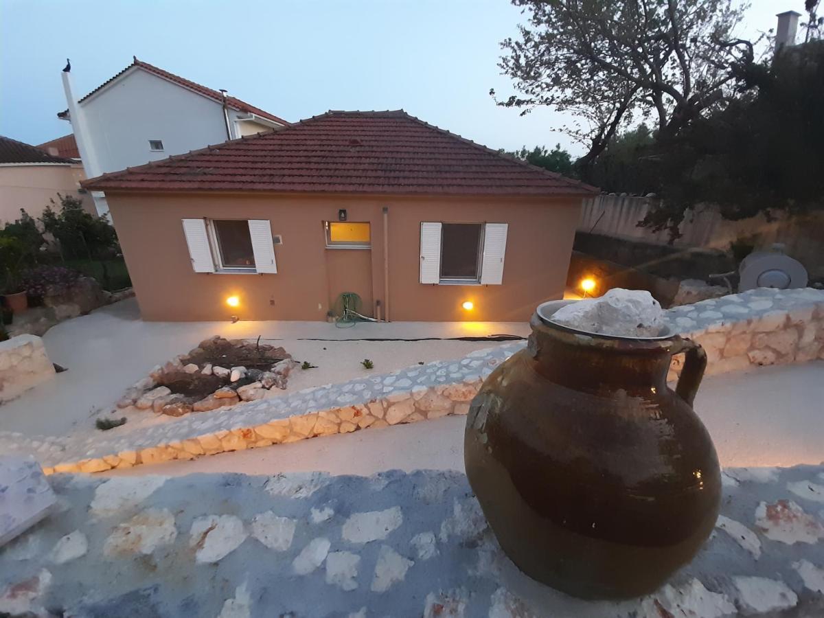 Villa Katoικια Lourdata  Esterno foto